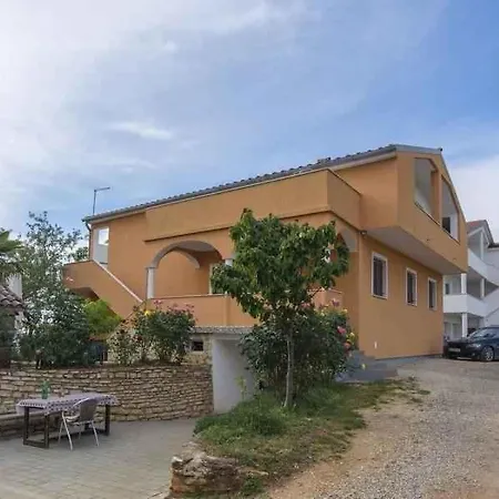 In Novigrad/istrien 38790 Appartement